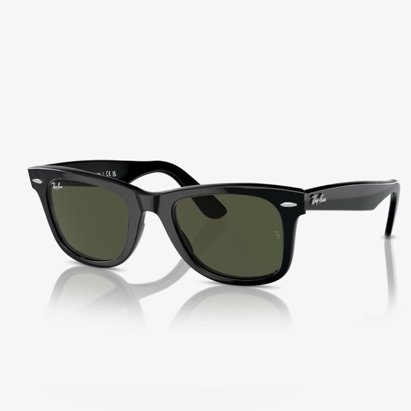 Ray-Ban Classic Black Sunglasses - Picture 2 of 9